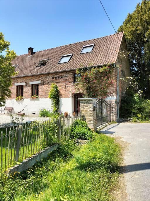 Gite Rural La Ferme Du Semeur-Zaaiershof Lessines Exteriör bild